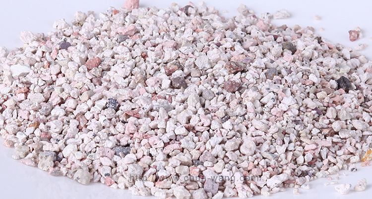Arcilla de bentonita 60MT lista para Italia